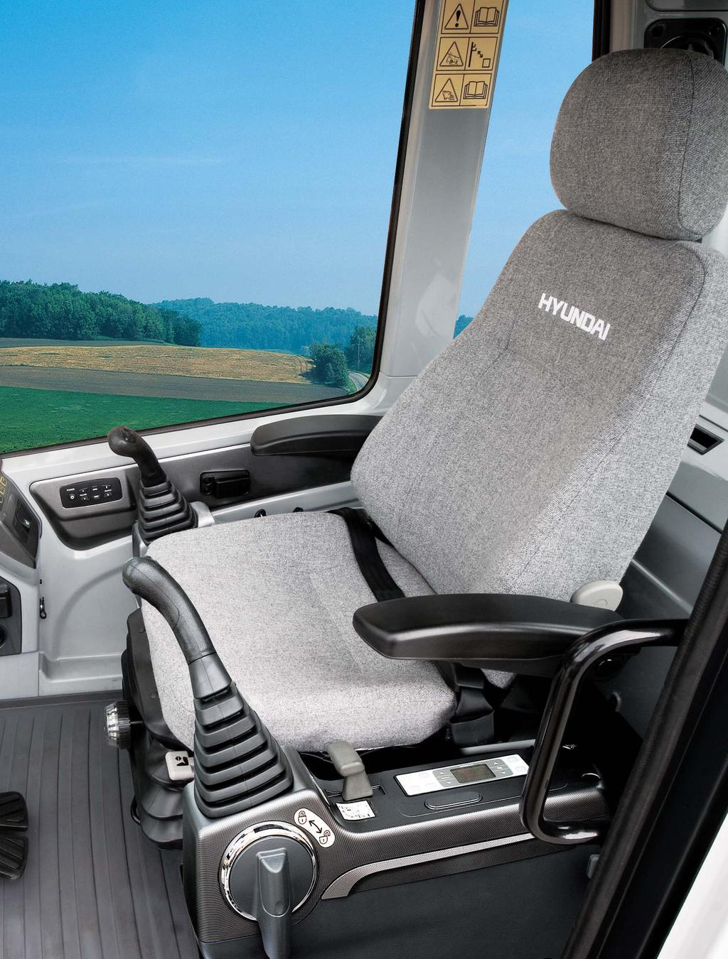 Robex 290LC7A Technology in Cab Design Operator s Comfort is Foremost. Wide Cab Exceeds Industry Standards. Visibility.