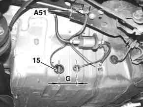 10-2524-03 Models without stationary heater/ heater booster 32.1 Make hole (15) in area of fuel pump assembly at spacing G and widen to Ø 28 mm and prime. Danger!