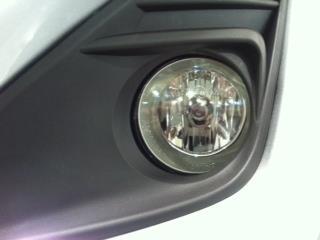 Snap on both fog light bezels (picture 25) Picture 25 37.