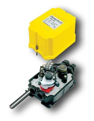 The range of FCN rotary limit switches has been planned with a particular internal symmetry that allows you to have a series of 5 microswitches (on-off exits) as well as some other linear exits, and