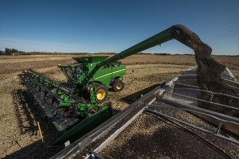 Recommended S - Series Combine Attachments BXE10076 Side Hill Performance Package Recommended for sidehill conditions to reduce grain loss.