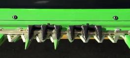 Dual Knife Drive Timing To reduce header vibration and maximize cutter bar effectiveness make