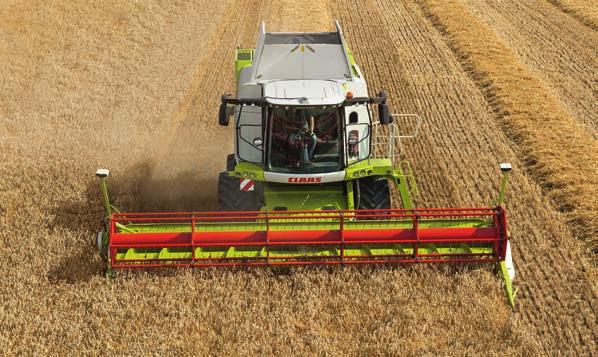 Cutterbar convenience Versatile road transport trailers. Like the cutterbars themselves, the CLAAS trailers are also extremely versatile.
