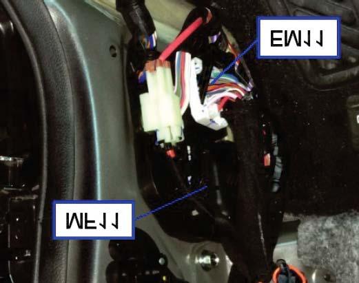 Type - Vehicle Wiring Reference Chart Page 6 Wire Information Connector Information Function Color Pin Polarity Location Color Pins Santa Fe (Smart Key) 06-07 V Red (+) EM3, drivers kick panel.