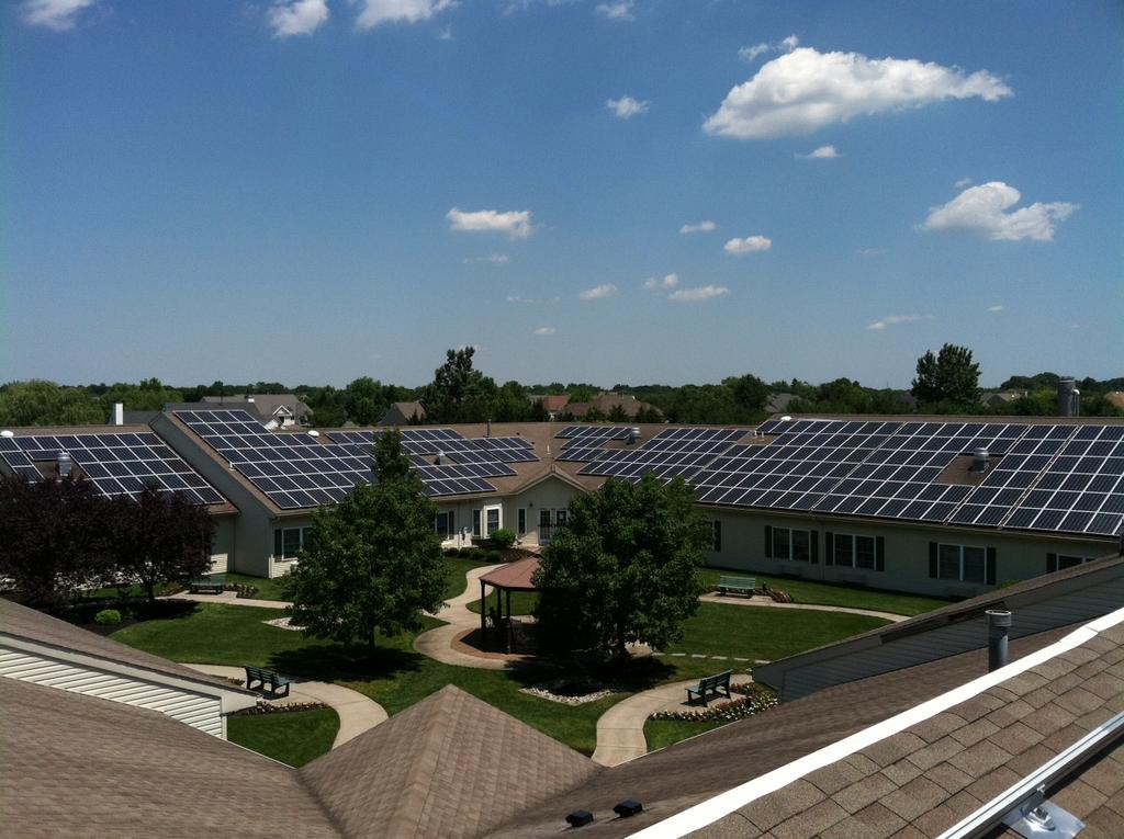 Representative Projects: Healthcare Attached Roof Array The Gardens at Cross Keys: 187kW net metered system located in Glassboro, NJ Solar Renewable Energy procured a 15-year SREC under the NJ SREC