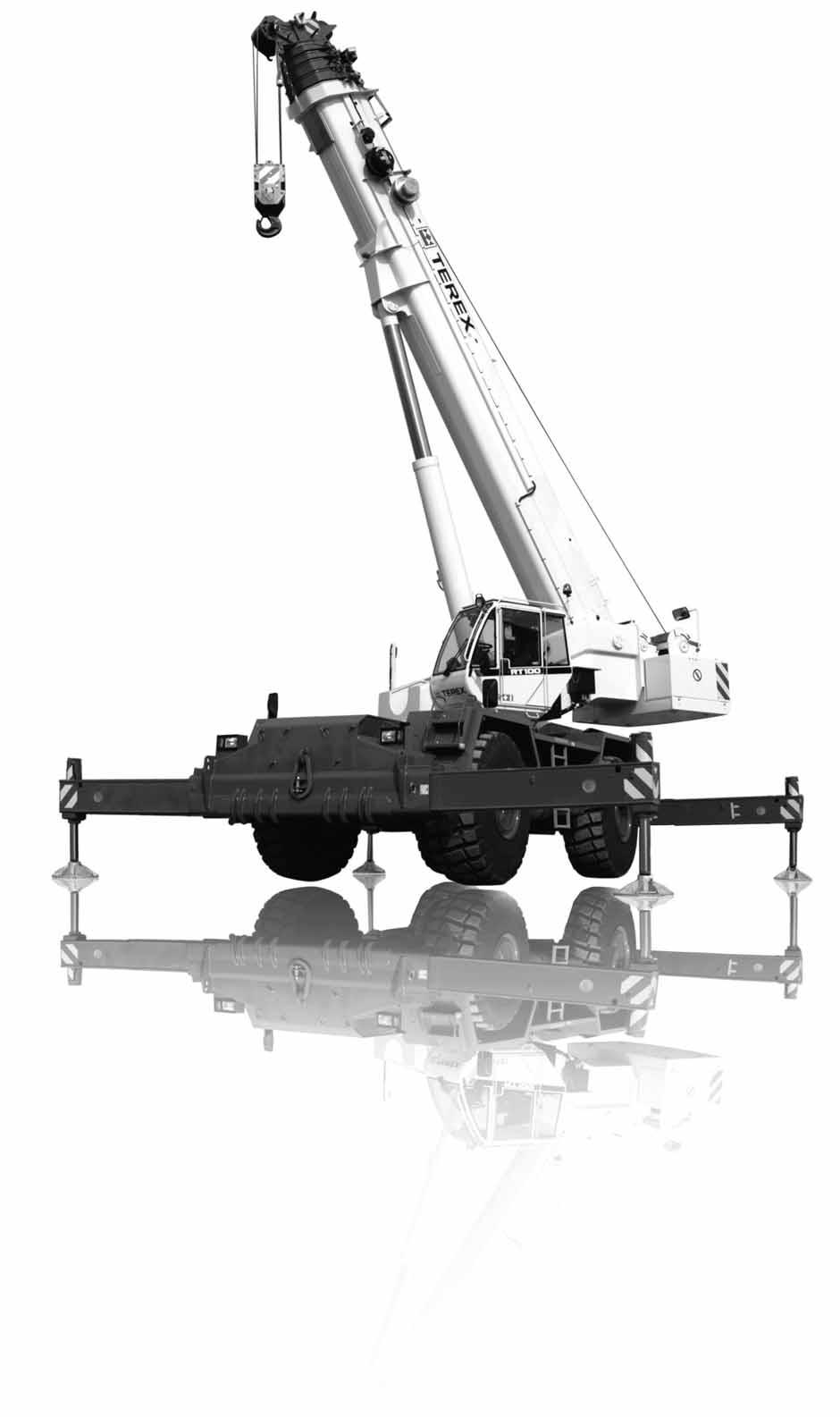 ROUGH TERRAIN CRANE DATASHEET - IMPERIAL Features: Rated capacity: 100 ton @ 10 ft working