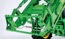 The John Deere levelling link design makes more power available for lifting and never gets in the way of the operator s view.