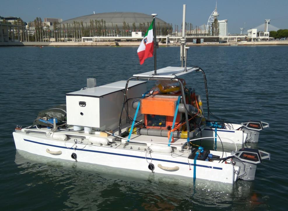 ULISSE Catamaran ASV 3m x 1.8m; 2 electrical motors Mass 400 kg Batteries inside each hulls (more than 8h autonomy) 200 kg of payload can be installed Speed (5 m/s w/o payload, 2.