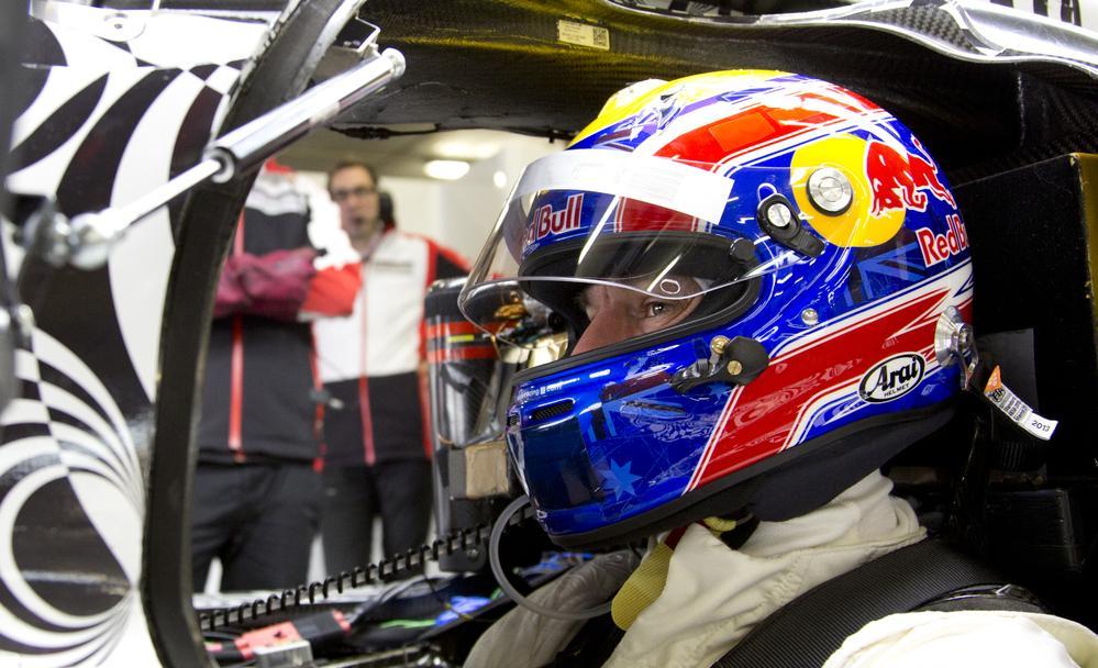 Below: Mark Webber in the Porsche LMP1