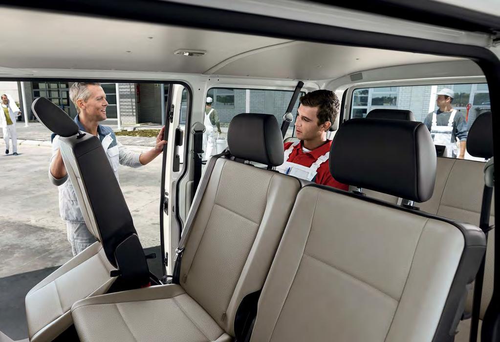 Fold. Double-fold. Convert. Configured with ease. The versatile passenger compartment is ready for all the day brings with it.