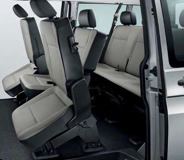 Thanks to the options to double-fold the bench seats, completely fold all backrests forward, and remove individual seats and bench seats, there are numerous
