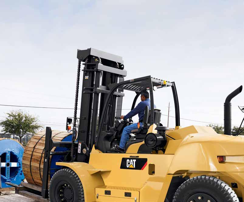 8 COMFORT OVER THE LONG HAUL The DP100N2-DP160N2 series is equipped with essential features for optimum operator comfort and control.