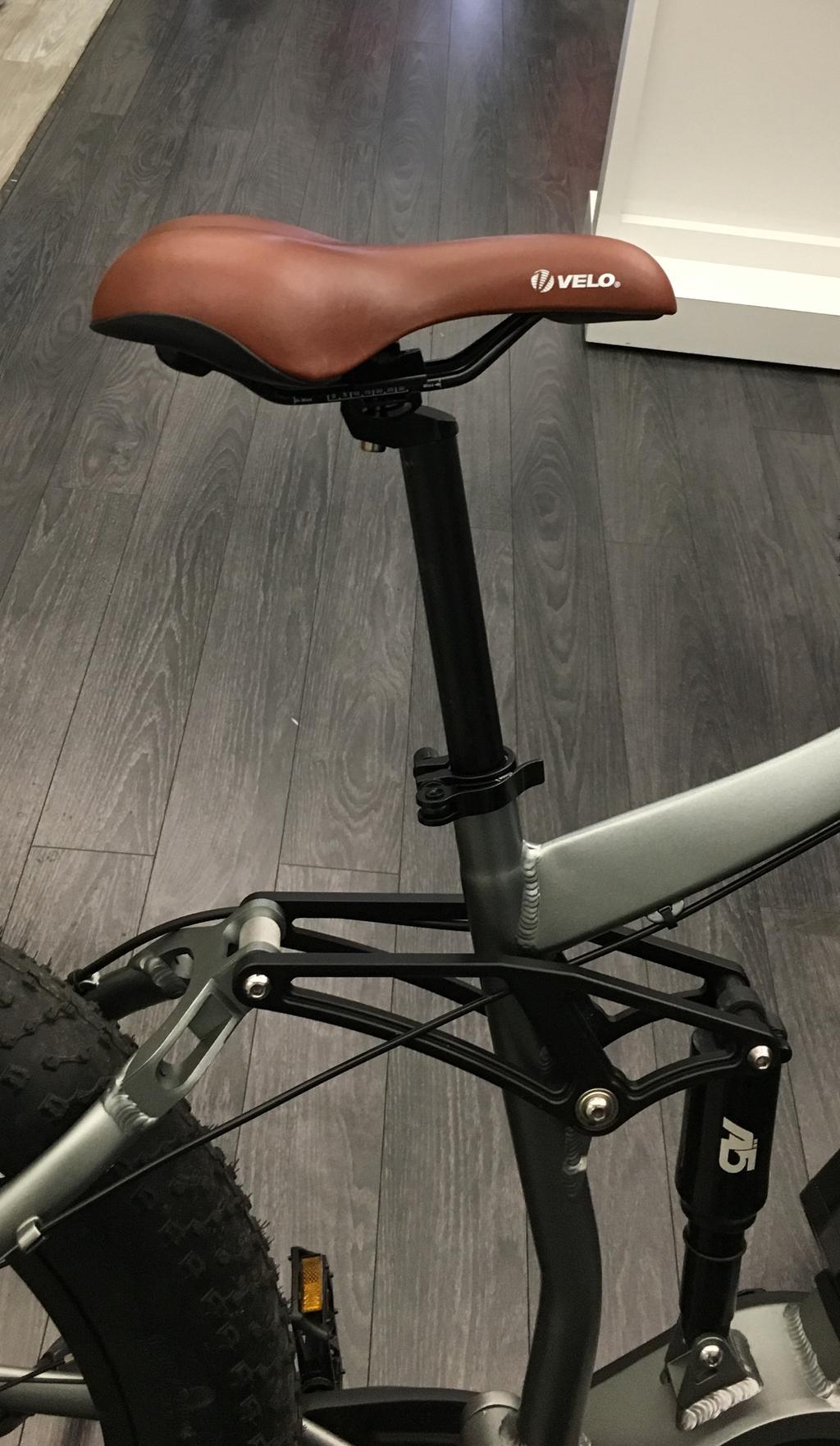 If the safety line on the seat tube is visible (as seen in the picture to the left), then lower the seat until the