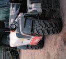 4-wheel drive (permanent) 3 steering modes for ease of handling: ① All-wheel steer for on-site