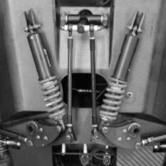 Double wishbone, pushrod and spring-damper combination q