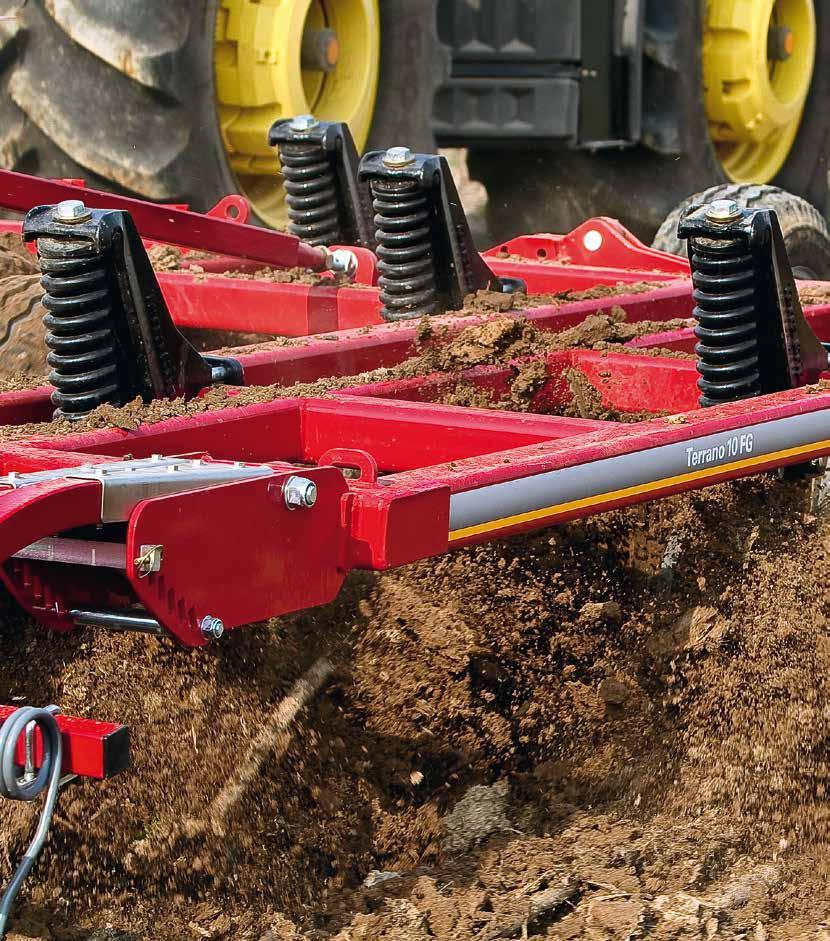 Terrano FG SPECIALIST FOR SHALLOW CULTIVATION The Terrano FG is a four-bar, semi-mounted heavy-duty cultivator, designed for powerful and efficient cultivation at depths ranging between 3 and 20 cm.