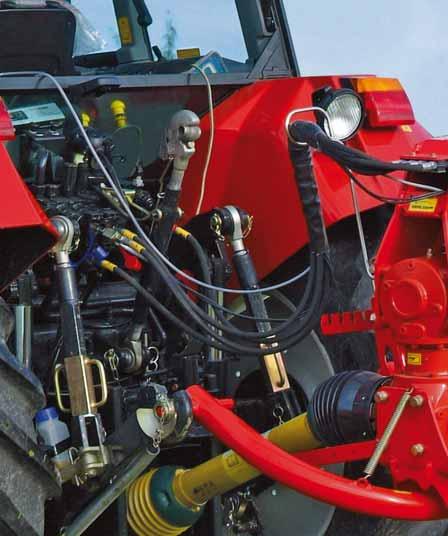 Driveline and frame Smooth-running, durable driveline The complete driveline is fitted with Walterscheid components designed for a power transfer of 132 kw/180