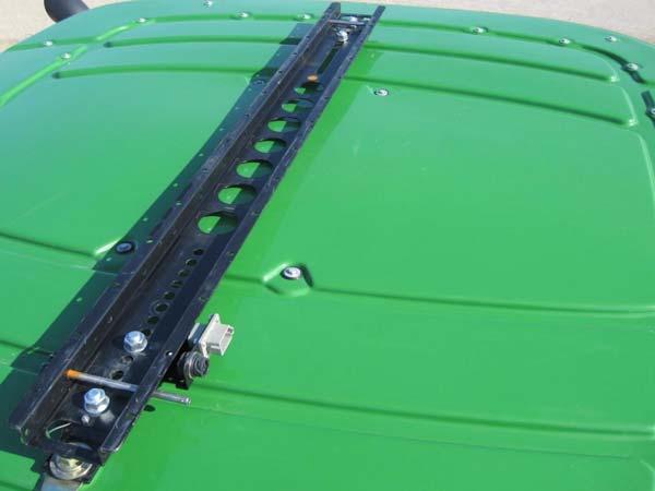 Roof Rail Installation 6. Repeat the process for the Roof Rail Mounting Bracket on the opposite cab roof side. 7.