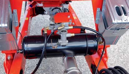 by the tractor s hydraulics with the Load Sensing circuit fitted