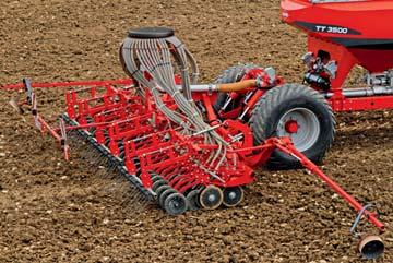 The larger BDSR 8030 and 9030 bars with 8.00 and 9.00 m working width are designed for the TT 6500 seed cart.