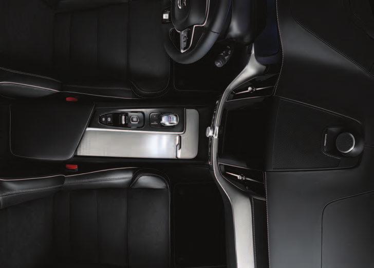 On the inside, the R-Design tread plates in Silk Metal inish greet you on-board.