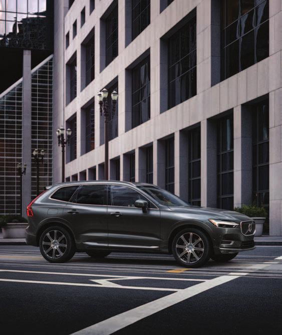 T6 AWD Inscription 724 Pine Grey Metallic 20" 8-Spoke Black Diamond Cut Alloy Wheels, R11F INSCRIPTION 59 A HIGHER GRADE OF REFINEMENT We created the exclusive Volvo XC60 Inscription to meet your