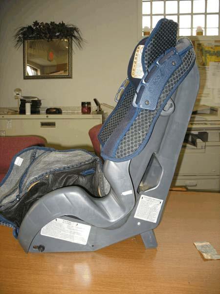 Child Safety Seat (Continued) 331 ZAC.