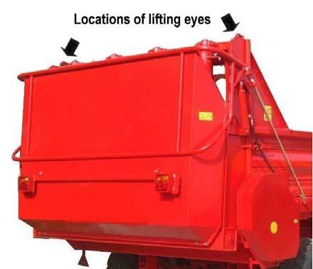 Using the Machine as a Trailer The machine can easily be transformed into a cargo trailer by simply removing the spreader unit and replacing it with its rear tail wall; in this mode it can be used