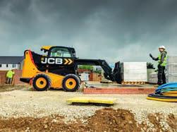 1 Reaching to over 4 metres in height, the JCB Teleskid allows for quick and easy loading