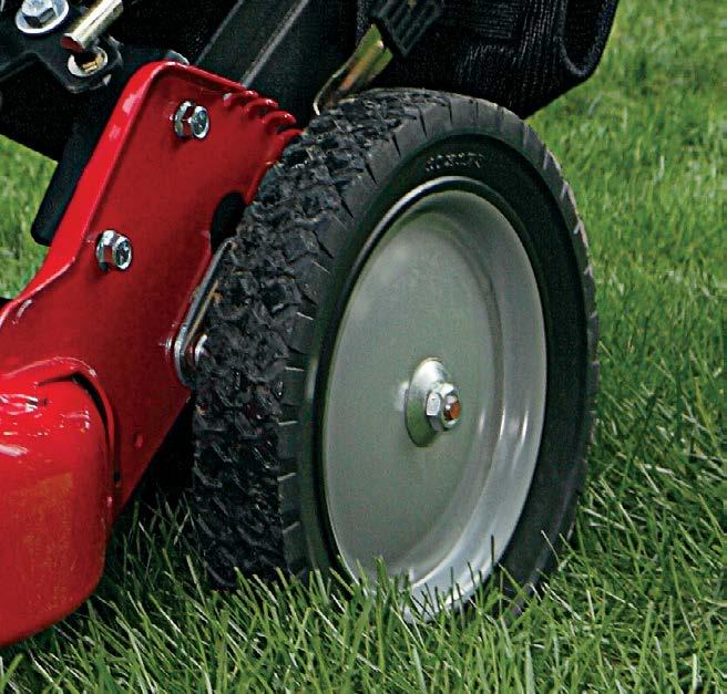 Easier to Maneuver The smooth-turn differential helps ensure easy maneuverability without damaging your