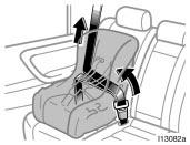 Contact your Toyota dealer immediately. Do not use the child restraint seat until the seat belt is fixed. 2. Fully extend the shoulder belt to put it in the lock mode.