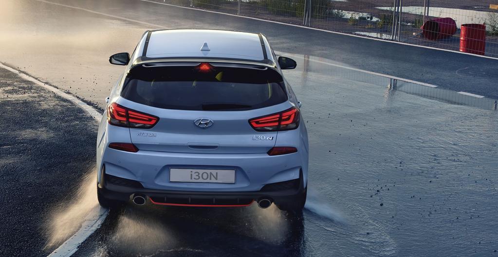 Equipped with an impressive array of high-performance components that provide world-class cornering ability, the i30n is renowned for its agile handling.