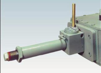 The MHW - MSJ jackscrew manual override can be supplied for model up to 3. The override is mounted on the left side of the actuator, the jackscrew end is screwed into the guide block.