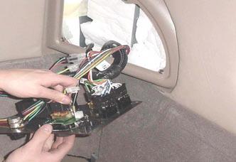 20) NOW REMOVE THE ENTIRE CONTROL PANEL IN ORDER TO PLUG IN AND ROUTE THE NO-IDLE CONTROL HARNESS.