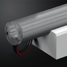 320 XOOCOVE HYDRA White IP40 Linear 24 V LED luminaire as systems solution especially for the installation in coves.