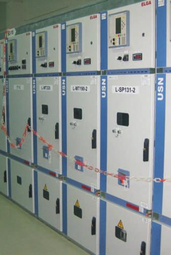 CONTENTS MAIN CHARACTERISTICS Main characteristics... Service conditions... Technical data... Diagrams of main circuits... Busbar compartment... Low voltage compartment... Cable compartment.