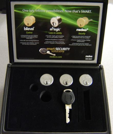 Includes Software. Smart Security Solutions Presentation Kit 94-0273 Target End User Division Door Security Charge To Dealers $400.
