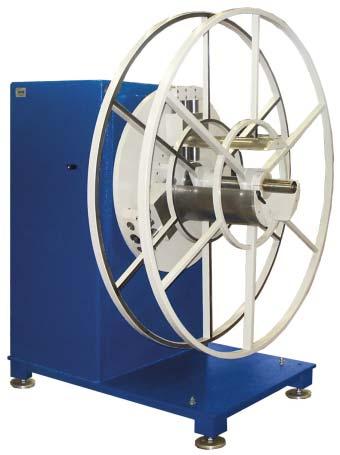 04 STRIP DECOILING, STRIP REWINDING > 05 > 06 Our decoilers/rewinders are equipped with various
