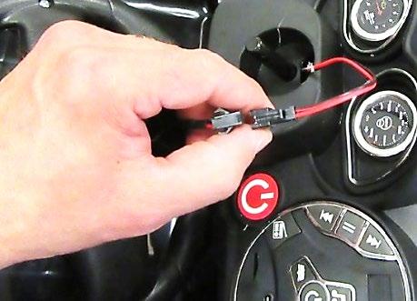 5. Install the steering wheel. Remove the screw and nut from the steering wheel stem.