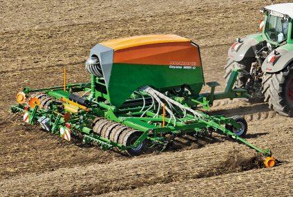 Simple tine seed drills Here s our guide to simple tine drills for working in very stony or heavy soils on ploughed land or in lighter land under a min-till regime.