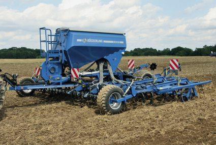 Drill wheels: Mid-mounted main frame wheels plus small wing end support wheels on all except 3m; Wheel-track eradicators: Double or triple rigid tine optional.