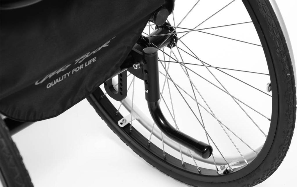 rear axle (e.g. for adaptation to a handbike). Inform the user.