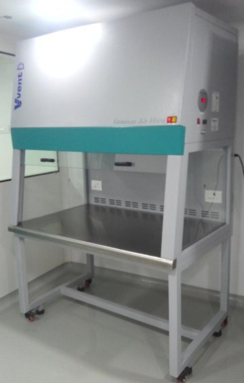 10 VENT LAMINAR AIR FLOW BENCH (VERTICAL / HORIZONTAL) A Unique combination of the most aerodynamic design with the highest product protection, operator comfort, versatility and reliability.