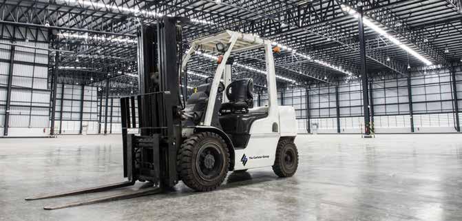 INDUSTRIAL PREMIUM WIDE TRAC Forklift and aterial handling tire applications with extra heavy duty sidewall Premium level design with extra heavy duty sidewall for material handling applications.