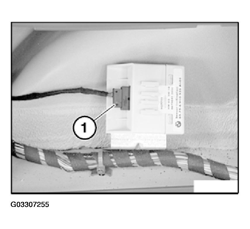 Fig. 17: View Of Tilt Sender 65 75 565 REMOVING AND INSTALLING/REPLACING