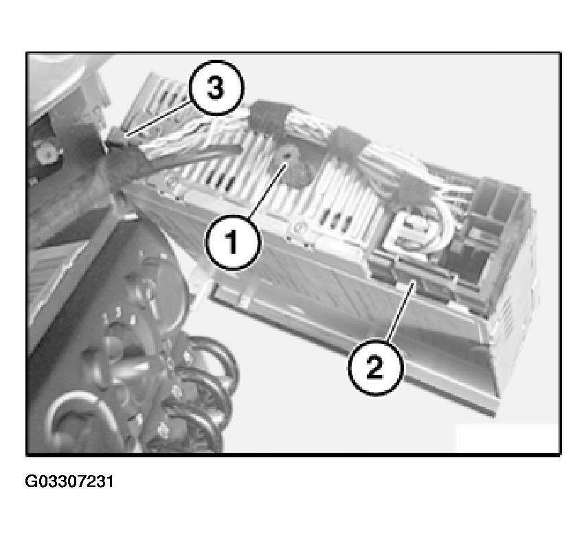 Remove holder (1) for radio wiring harness. Unfasten plug connection (2) and disconnect. Disconnect antenna plug (3) and remove radio receiver. Fig.