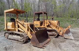 differential steering, Cat PA55 winch, System One undercarriage, enclosed ROPS cab with air conditioning, and 24 SBG pads. In good condition with good undercarriage.