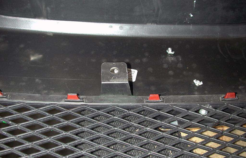 Install the tow bar to the mounting bracket according to the manufacturer's instructions. BOLT TORQUE REQUIREMENTS Note: The torque values represented below are intended as general guidelines.