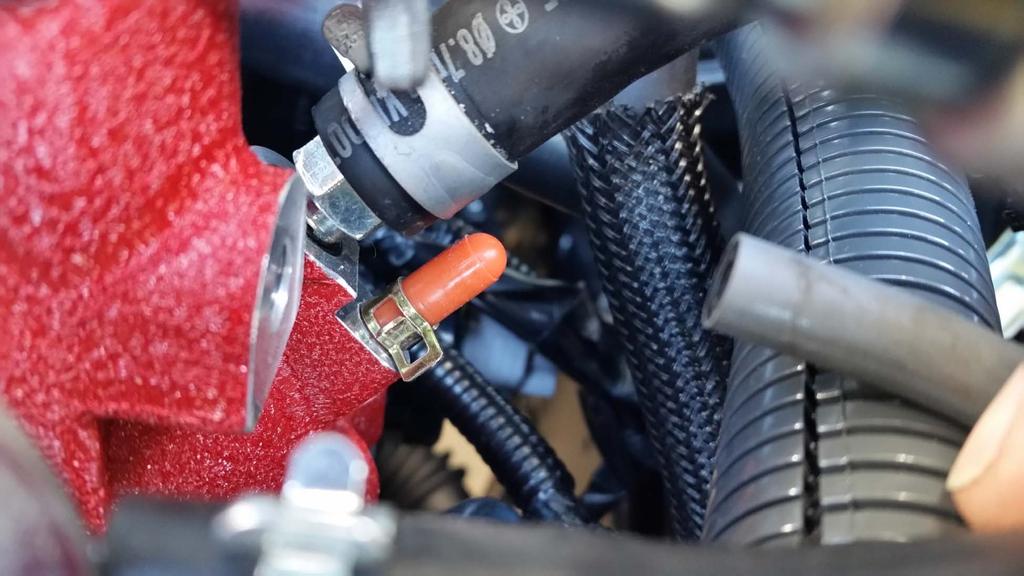 Stumble Fix Kit Installation Manual FPR hose: Locate the fuel pressure regulator hose on the right side of the intake