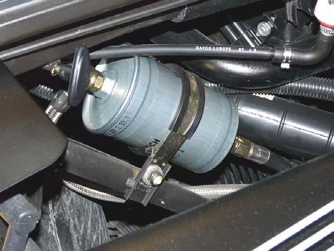 8 NOTE: - If accessing the breather valve (W) on the fuel filter (Fig.